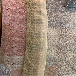 BP neutral scarf